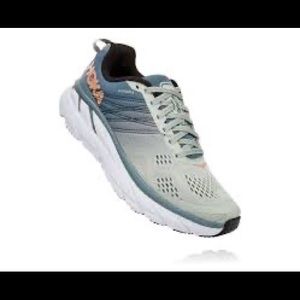 Womens Hoka one Clifton 6 sneakers
